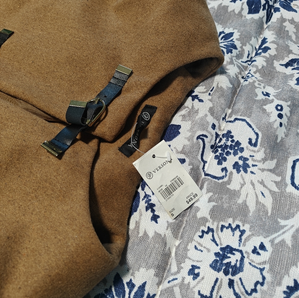 Versona camel poncho
